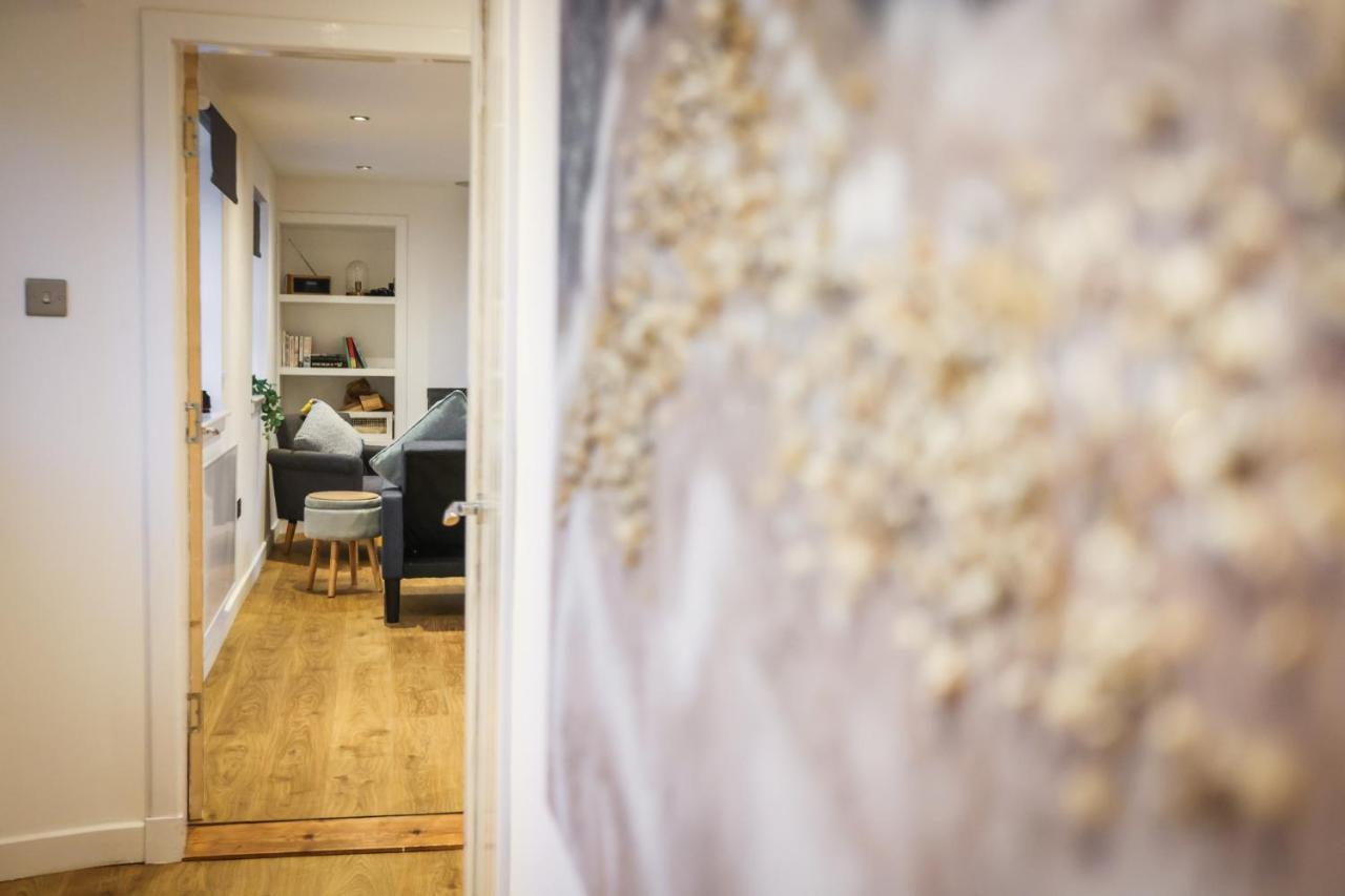 Clifftop Cottage อาร์บรอท ภายนอก รูปภาพ